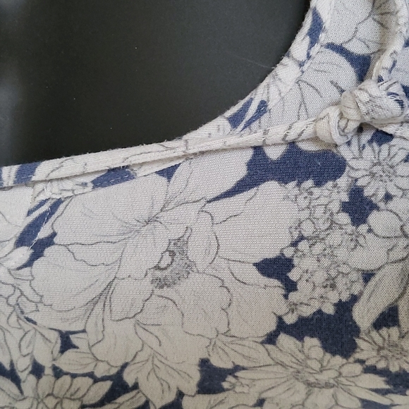 Cupio Hooded Long sleeve shirt - Picture 2 of 4